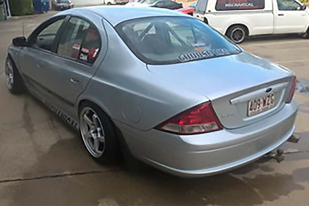 AU Falcon